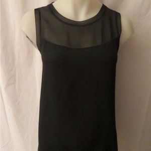 VINCE BLACK SLEEVELESS TOP SIZE XS